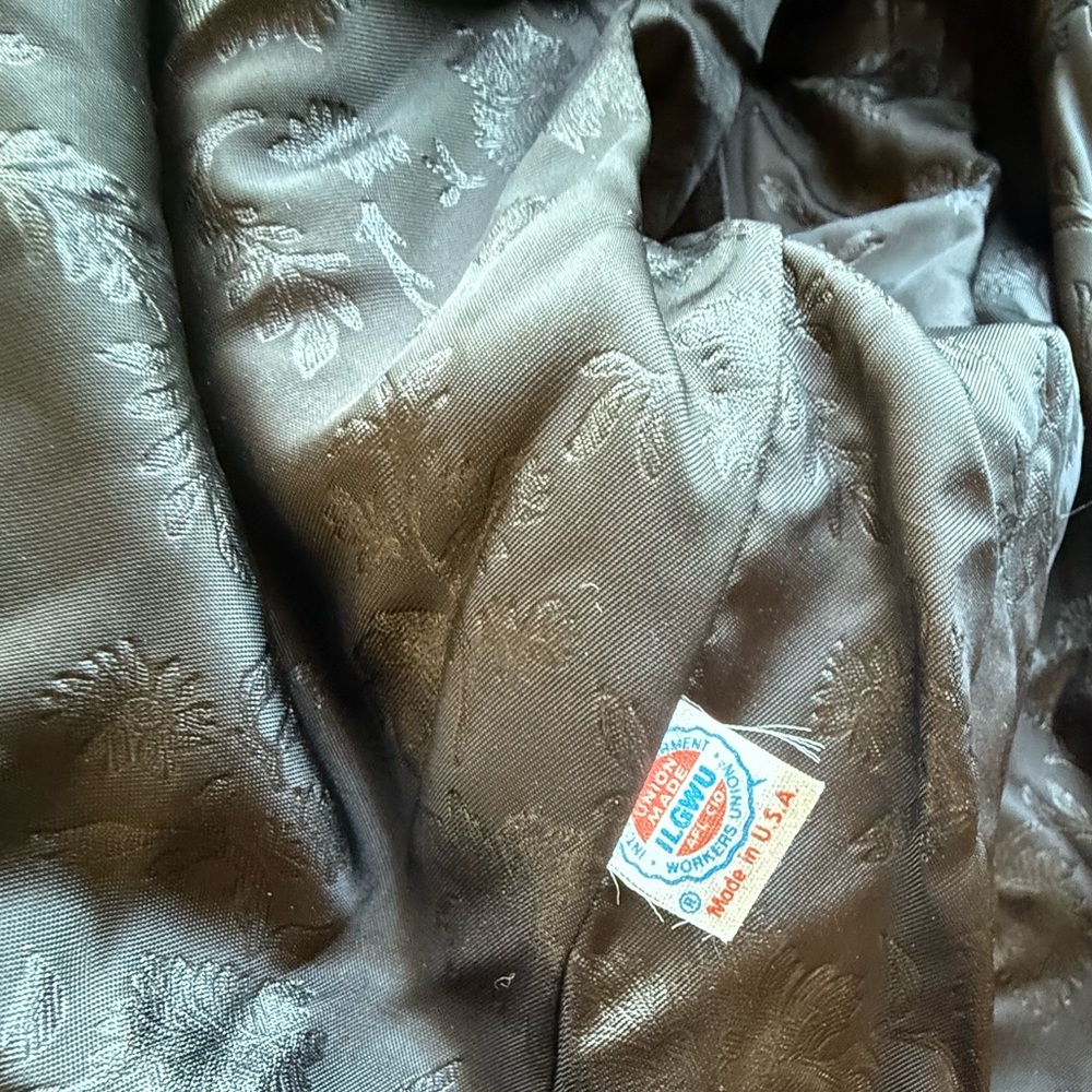 VINTAGE HILLMOOR NY FAUX FUR JACKET - Picture 6 of 9